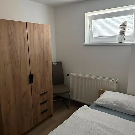 Apartma Center *